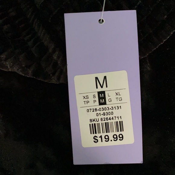 Black velvet tights with tags on - Picture 3 of 4